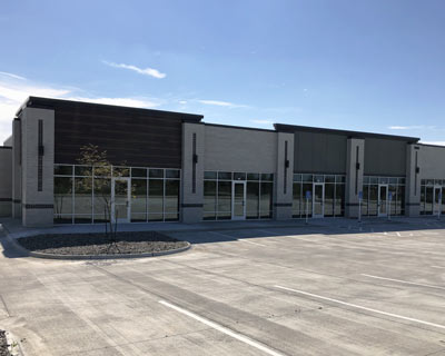 10100 NW 62nd Ave - Retail Property For Sale in Johnston, Iowa